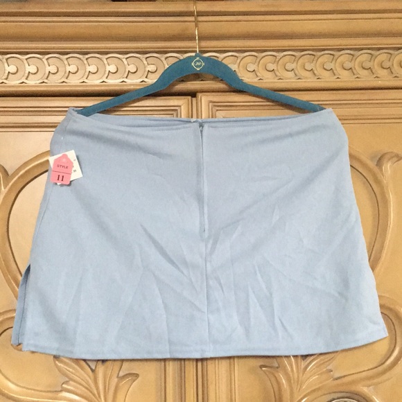 Cleveland Street light blue nylon skort NWT size11 - Picture 2 of 4